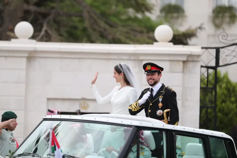 زواج سموم ولي العهد الامير الحسين بن عبدالله